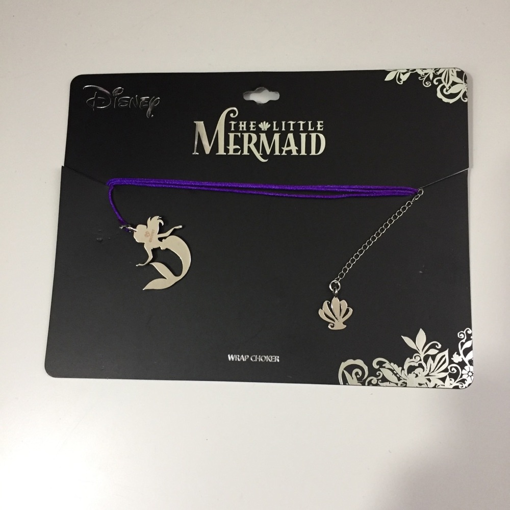 ⭐️Disney the little mermaid choker